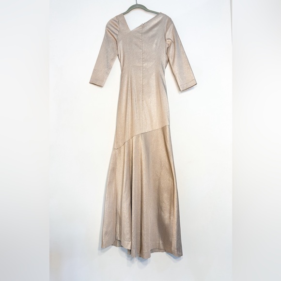 Teri Jon by Rickie Freeman gold metallic gown 3/4 long sleeve formal dress - Picture 4 of 8